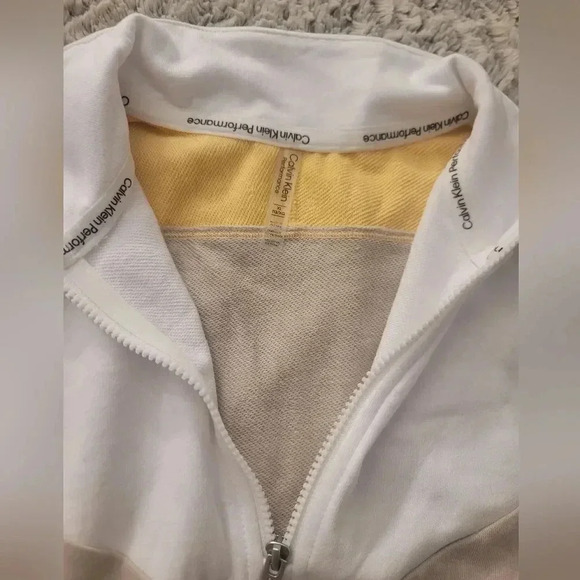 NWT Calvin Klein Performance sweater - Picture 5 of 9